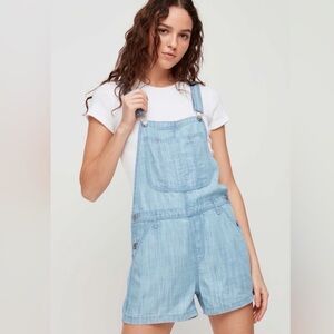 aritzia tna senryu denim overall shorts